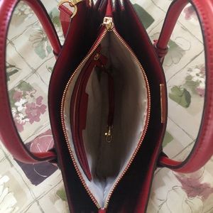 Michael Kors Mercer Medium Leather Purse